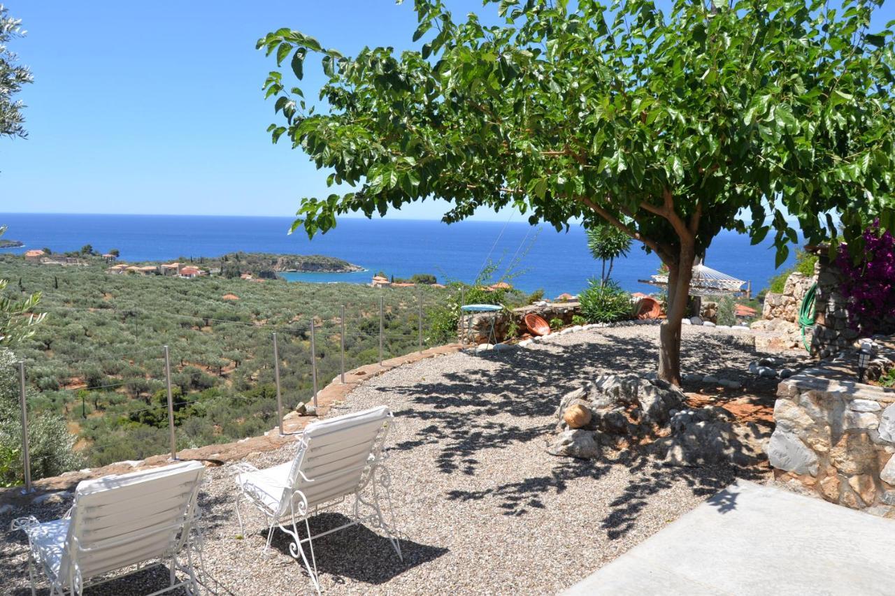 Athina'S Stone House In Kardamyli Exterior foto