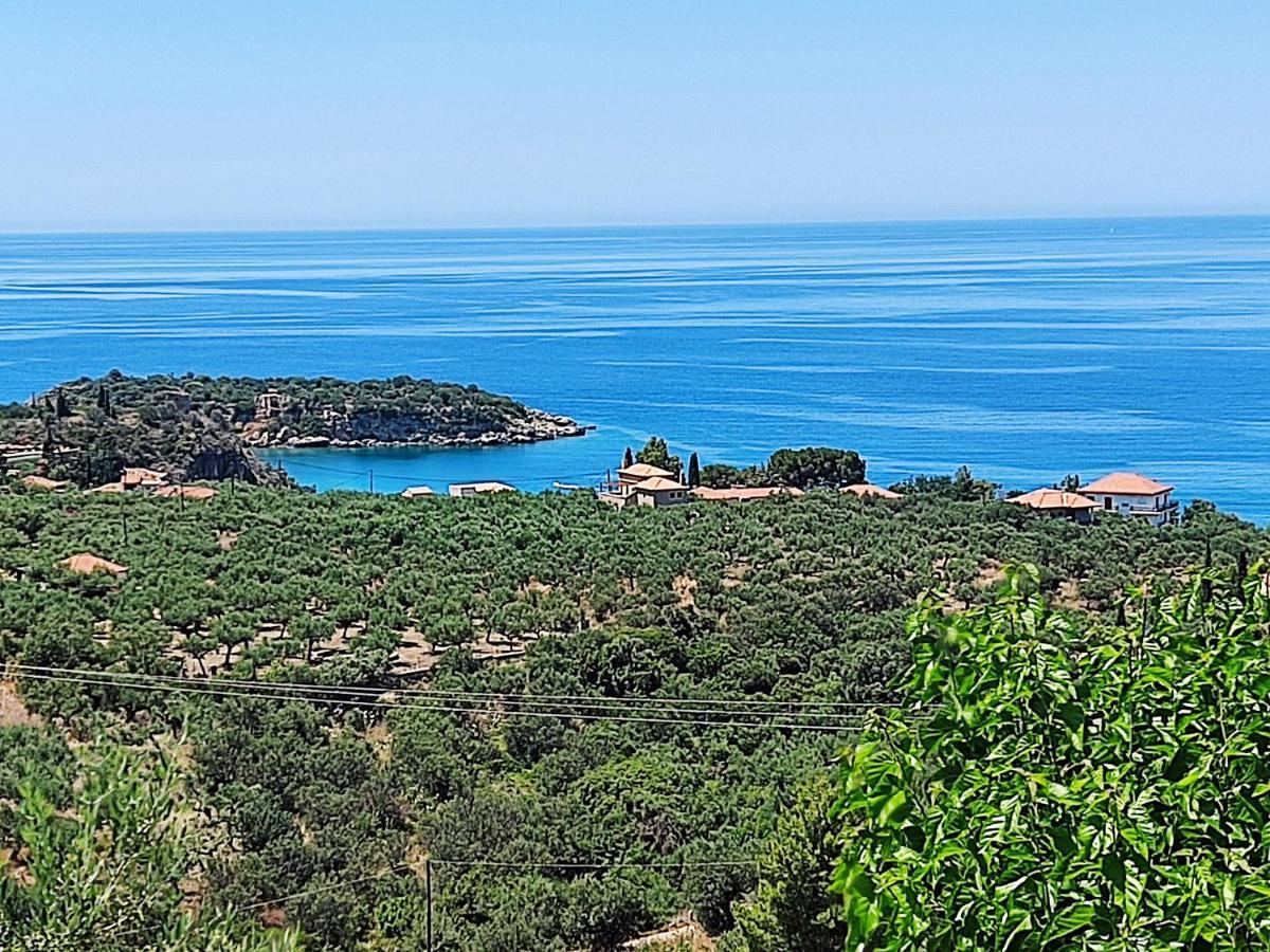 Athina'S Stone House In Kardamyli Exterior foto