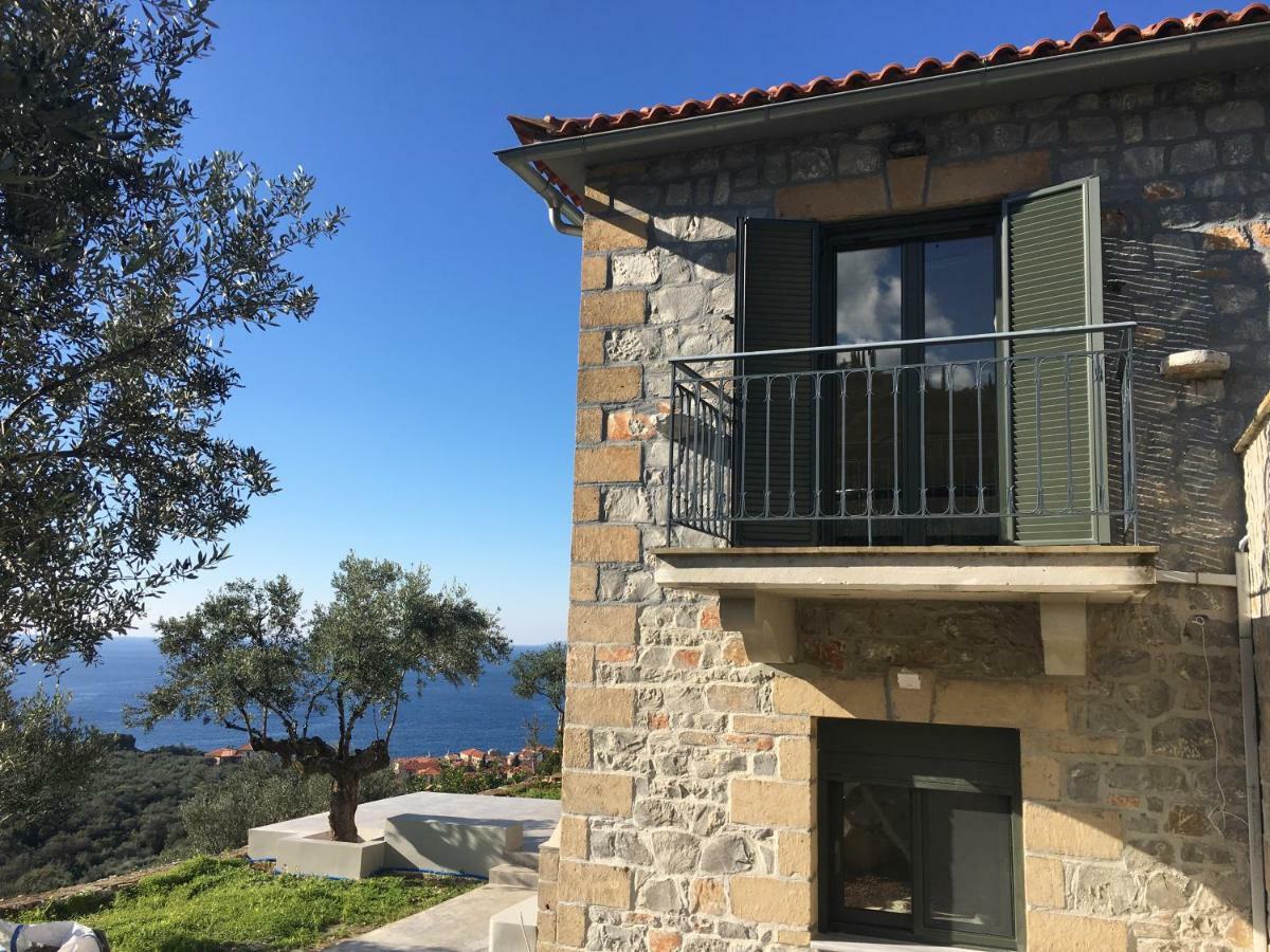 Athina'S Stone House In Kardamyli Exterior foto