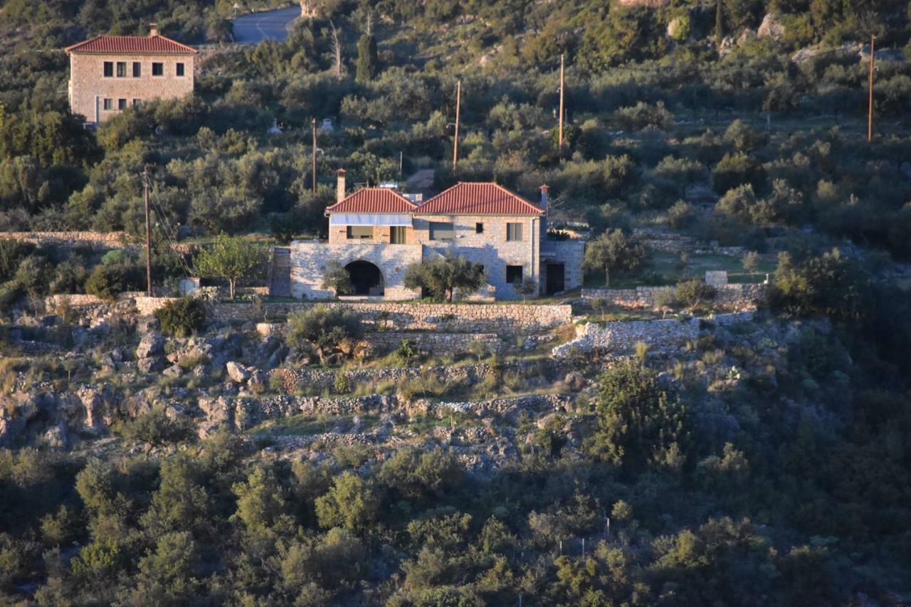 Athina'S Stone House In Kardamyli Exterior foto